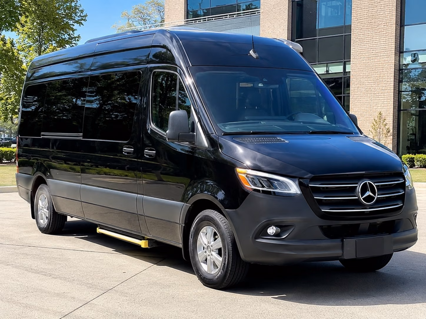charlotte parking shuttle and park and ride bus rentals